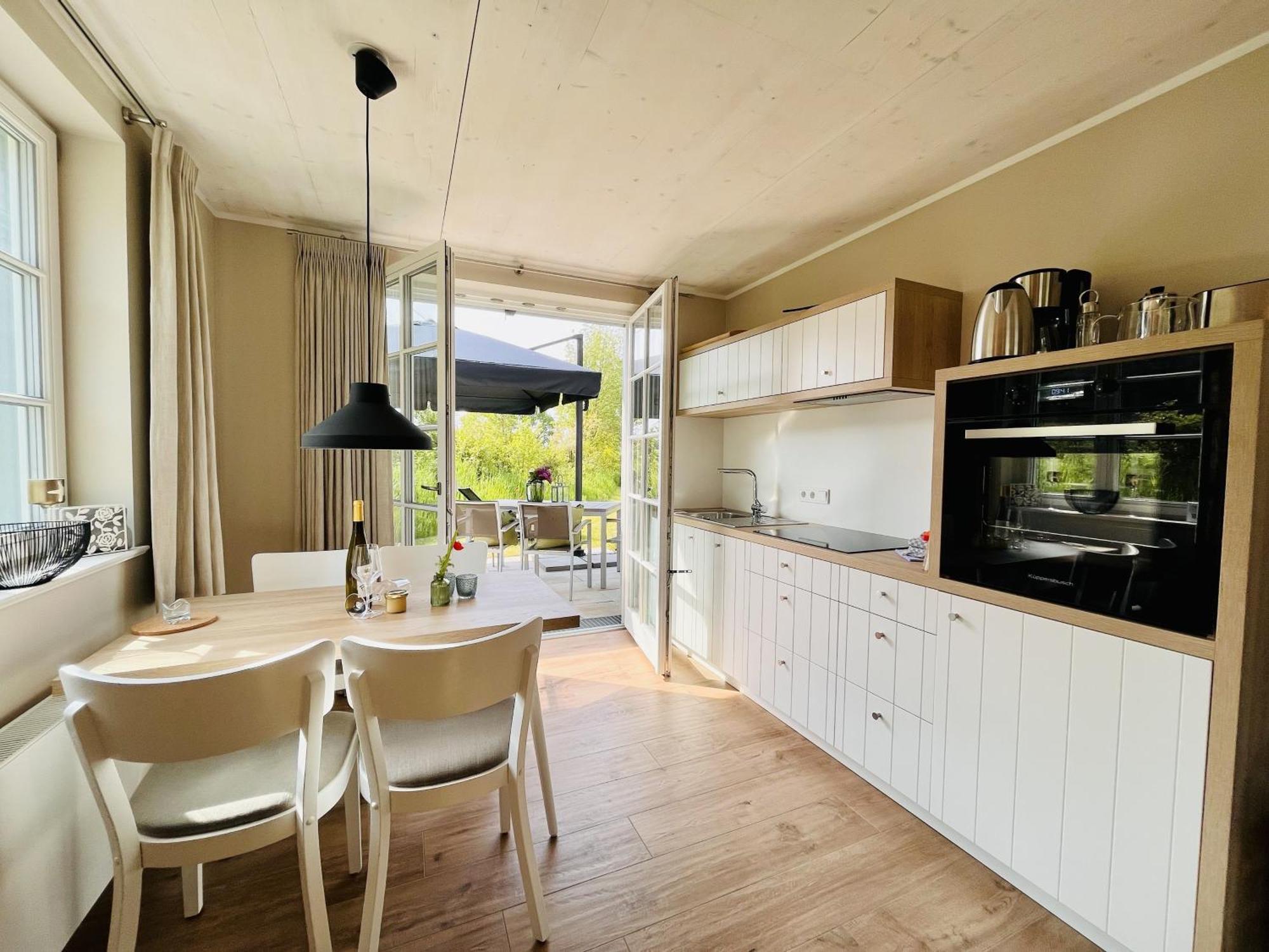 Ferienhaus Strandflieder 05 Feriendorf Klein Stresow Ruegen By Ruyastay Putbus Eksteriør billede